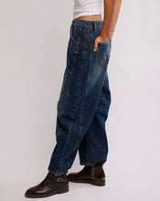 Load image into Gallery viewer, Good Luck Mid Rise Barrel Jean in Deep End
