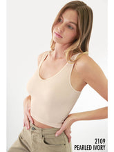 Load image into Gallery viewer, V-Neck Ribbed Crop Tank
