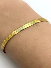 Load image into Gallery viewer, Herringbone Bracelet
